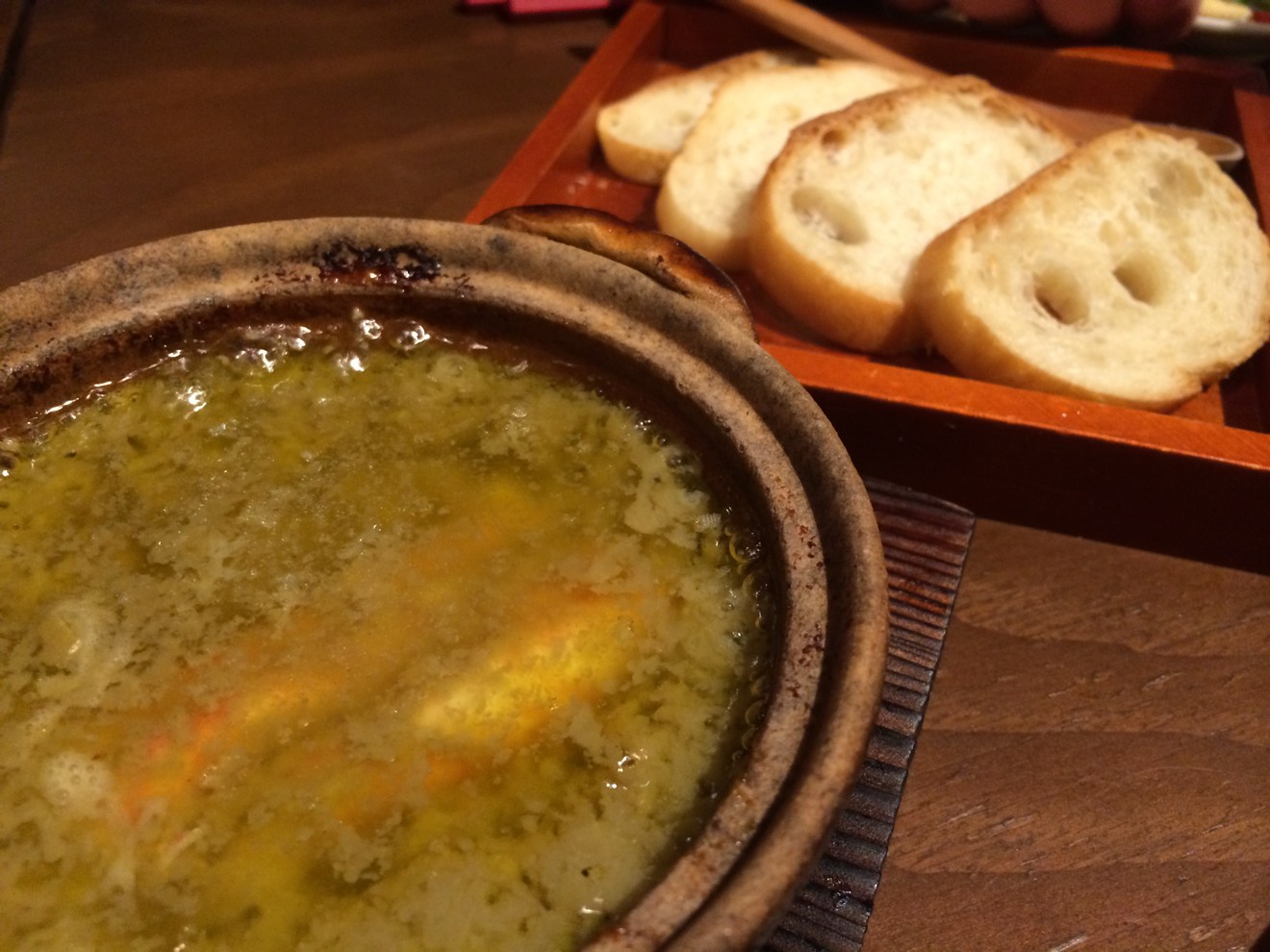 蟹味噌のアヒージョ