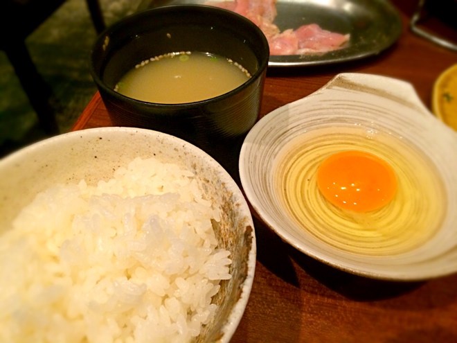 地鶏卵かけごはん