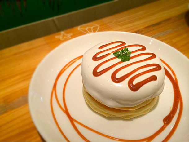 メープルクリームパンケーキ