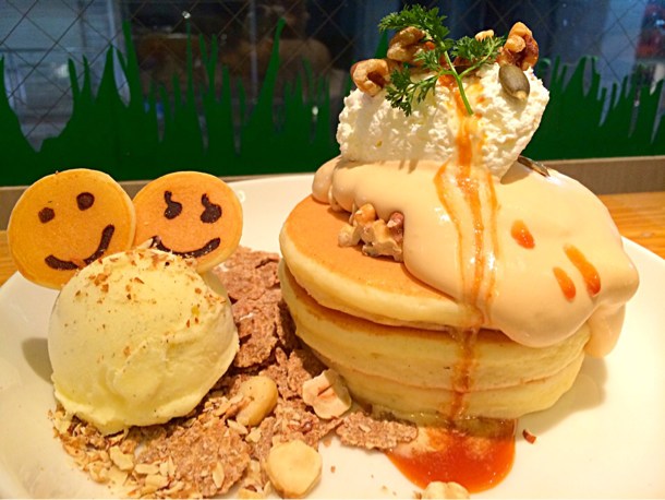 キャラメルナッツパンケーキ