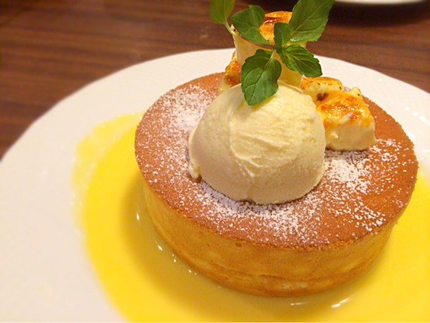 サロン ド ウフエモア スフレパンケーキ