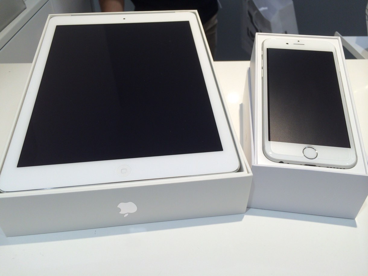 [Å] iOS8でホームボタン2回押しで上に表示される顔や名前を消す方法