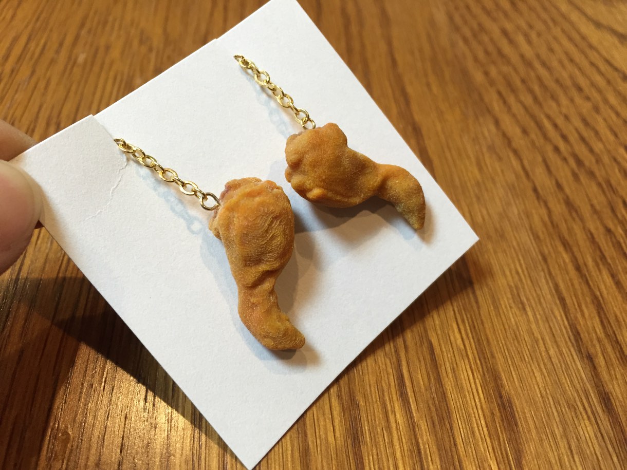 チキン型イヤリング