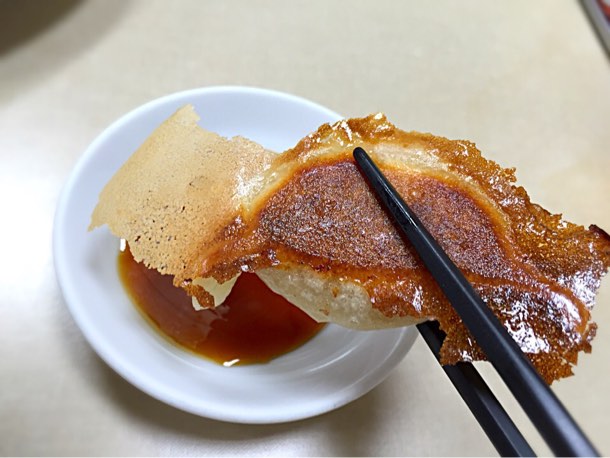 羽根つき餃子