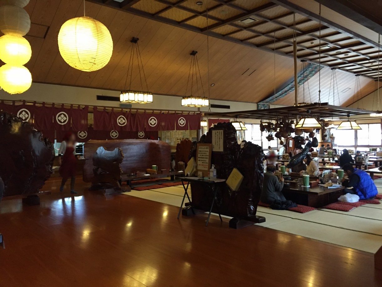 小作 河口湖店 入り口