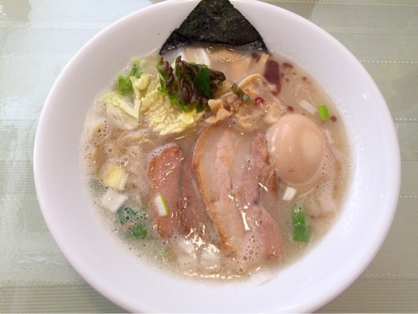 胡心房