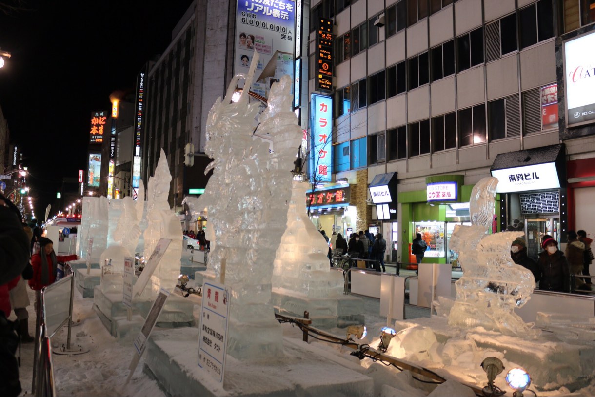 すすきの雪まつり会場