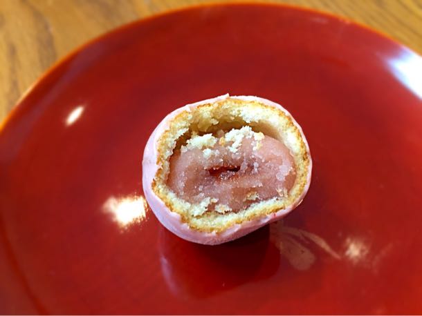いちごのかもめの玉子の中身
