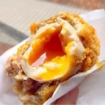 [Å] 数量限定30個！自由が丘 肉屋「腰塚」の黒毛和牛とろ〜り味玉メンチは1度食べたい絶品グルメ