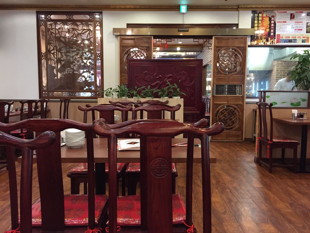 ペキンカォヤーテン 店内