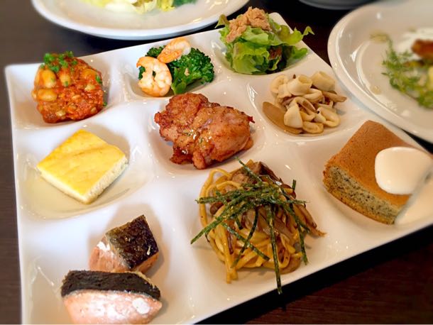 ライザップ監修 低糖質カフェ「ロカボカフェ」原宿