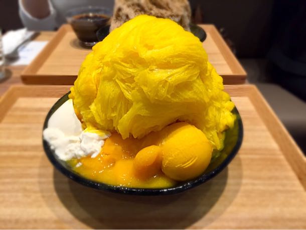 アイスモンスター マンゴーかき氷 1500円