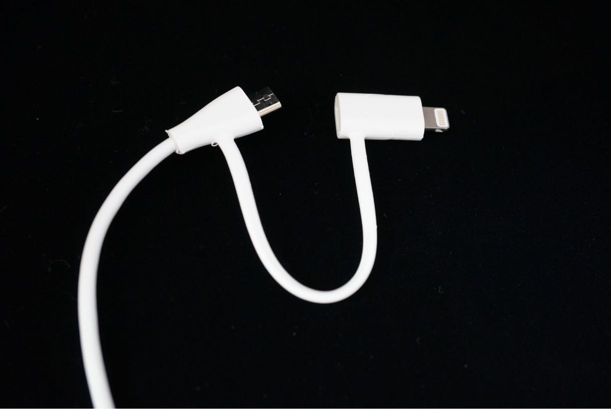 cheero 2 in 1 USB Cable 外した様子