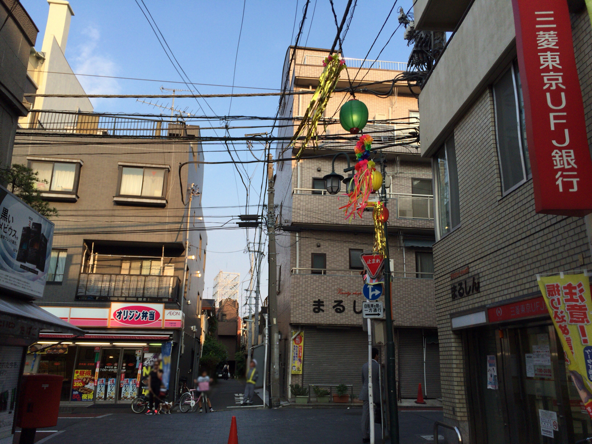 商店街を抜けた先を右折