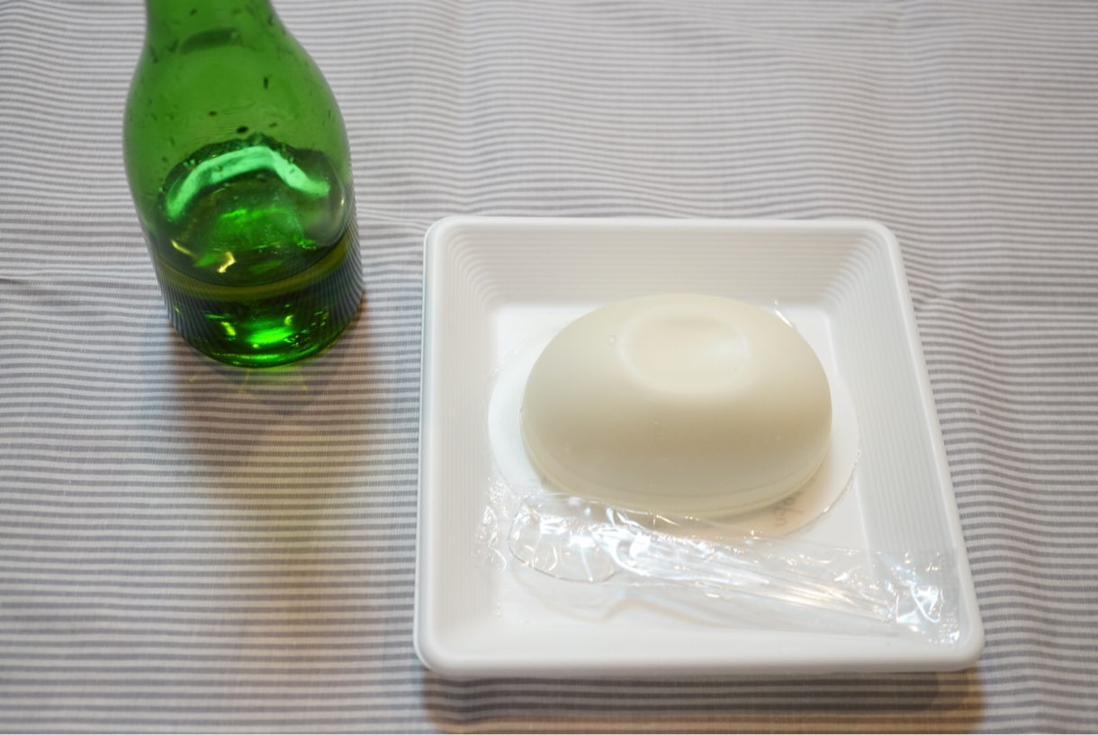 マスカルポーネのようなナチュラルとうふとオリーブオイル