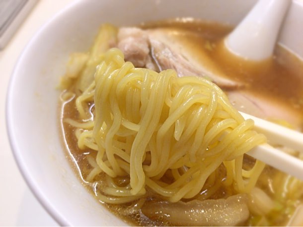 おいしいラーメンの麺