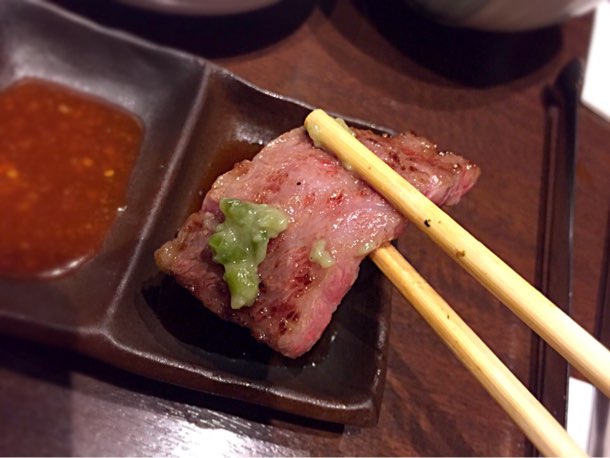 わさび食べるお肉