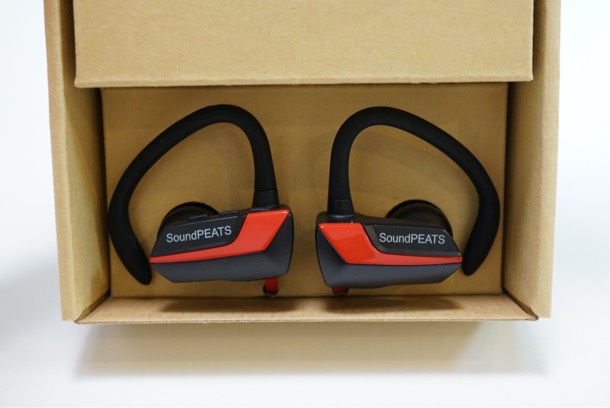 soundPEATS Q9 Bluetooth ワイヤレスイヤホン 箱を開けた時の感想