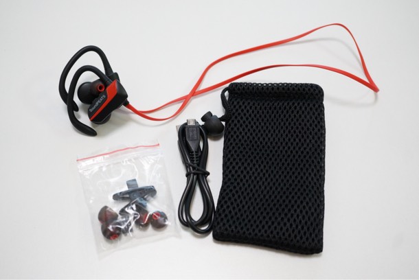 soundPEATS Q9 Bluetooth ワイヤレスイヤホン 本体と付属品の説明