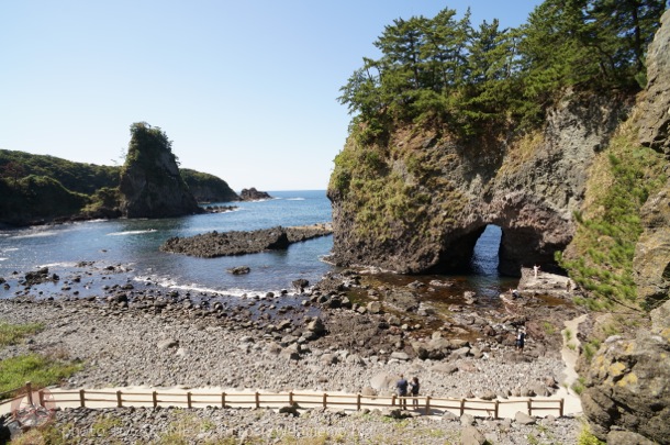 巌門