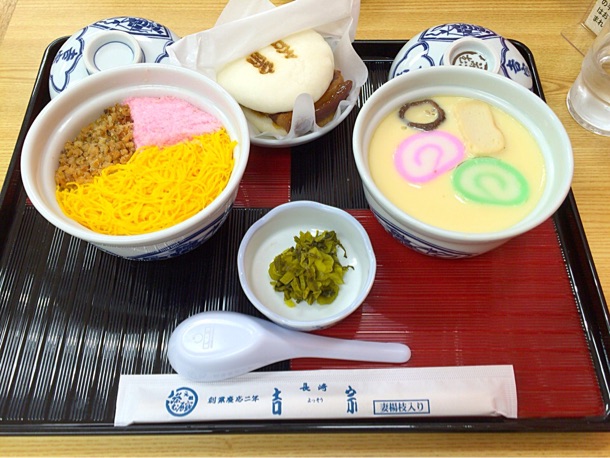 吉宗 茶碗蒸し・蒸寿し・角煮つつみ