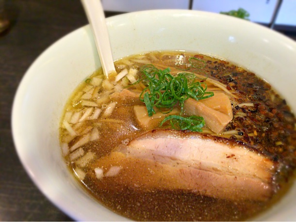 本鵠沼駅「麺やBar渦」ミシュラン掲載