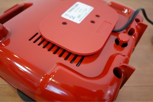 テスコム マルチホットサンドメーカー「HSM530-R」 電源コード巻き取り可能