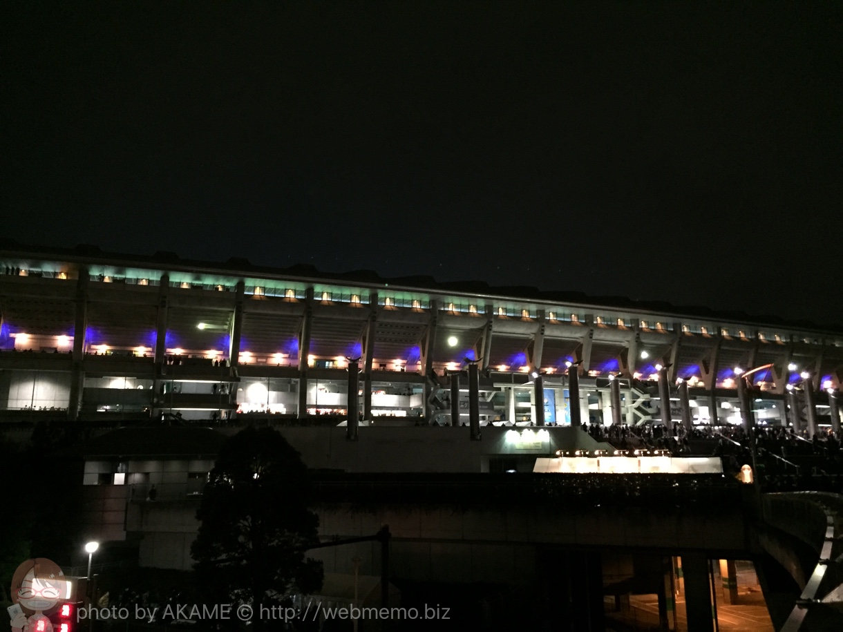 横浜国際競技場 外観の写真