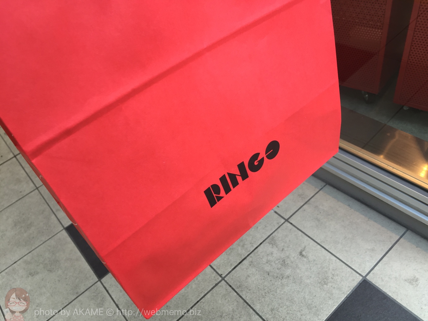 RINGO(リンゴ)の紙バッグ