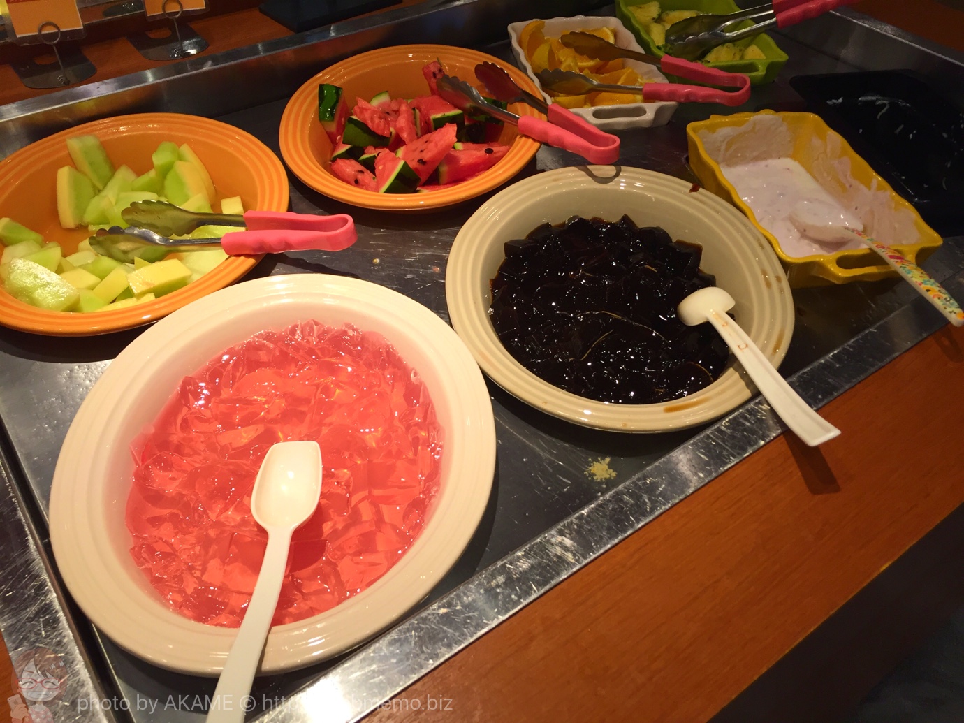 スイーツも食べ放題