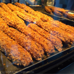 [Å] 原宿のクロッカンシューザクザクは生地が本当にザックザク！片手持ちで食べ歩きにおすすめ