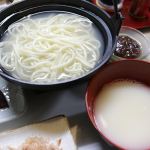 [Å] 味噌製造・直売所「新田醸造」で長野の郷土料理おしぼりうどんに挑戦！衝撃の辛さで驚いた