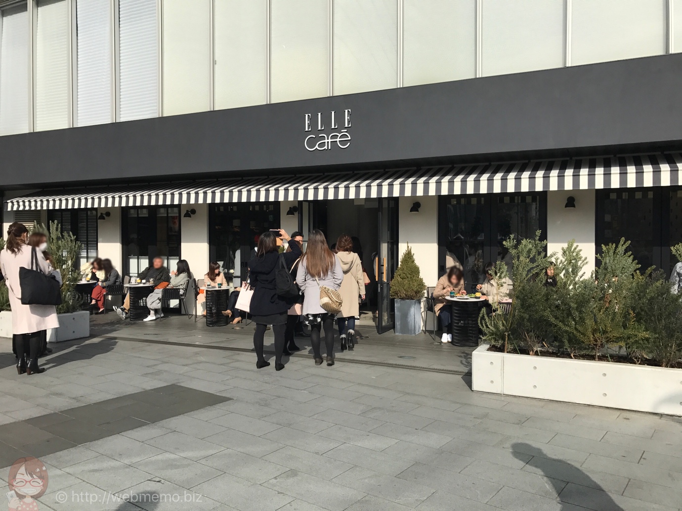 ELLE cafe Aoyama 外観