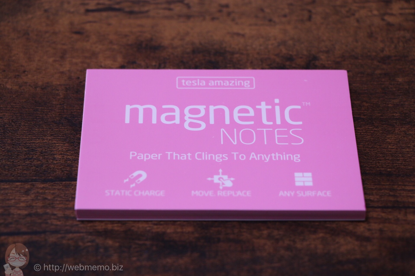 [Å] 粘着剤無いのに貼り付く「magnetic NOTES」が凄すぎる！どこでも貼れる魔法のふせんを初体験