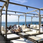 神奈川県「カボン」は海・砂浜が目の前の絶景リゾートカフェ!快晴の日に行ったら気持ち良すぎた