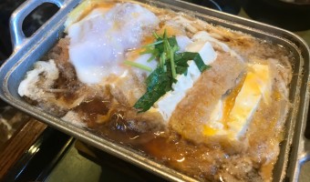 箱根の豆腐かつ煮で有名「田むら 銀かつ亭」は1時間待ちの人気店！開店前から並んで御膳を食べてきた