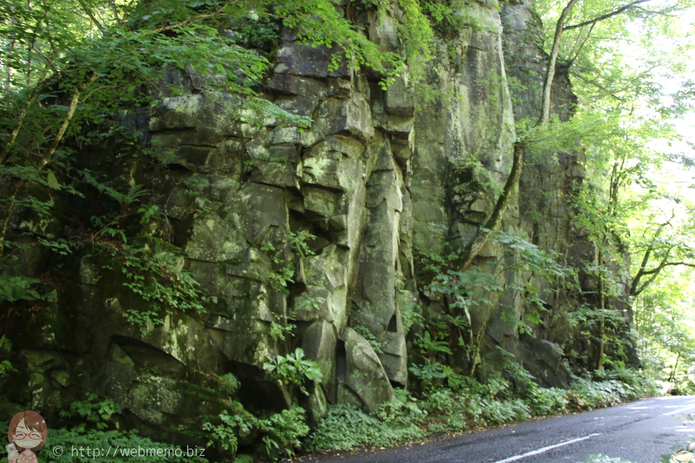 馬門岩