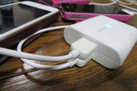 サンワサプライ「500-USB024」を2つ接続