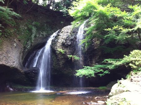 月待ちの滝 月待ちの滝