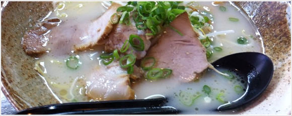 [Å] 八両で和歌山ラーメン！並んだけどね、美味かった！