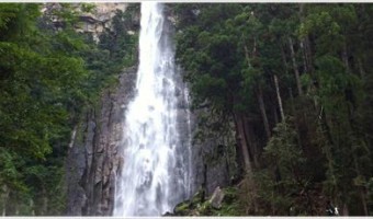 [Å] 紀伊半島ぐるっと旅行！パワースポット熊野古道「那智大社・那智の大滝」かなり素敵な観光地