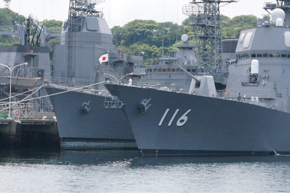 軍艦