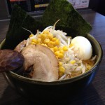 [Å] ど・みそ 町田店の味噌ラーメン モチっと麺が印象的！今までに無いスープにハマった！