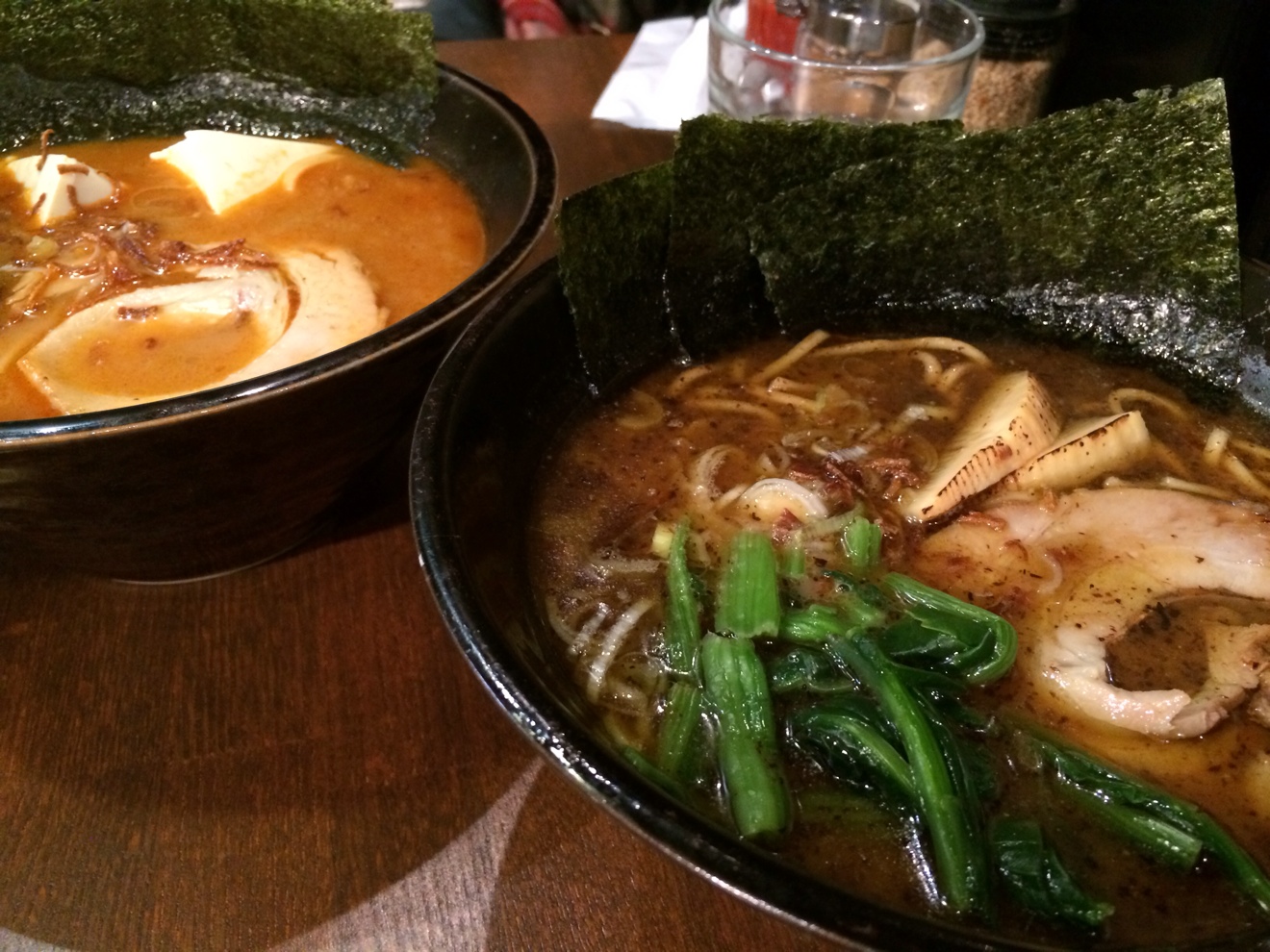黒琥ラーメン