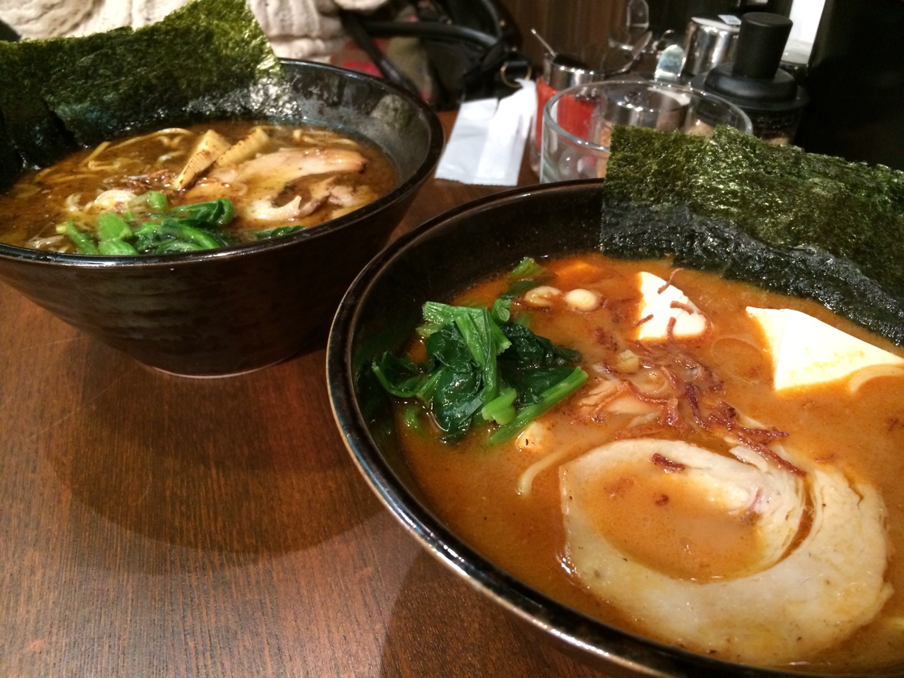 赤くて辛いラーメン