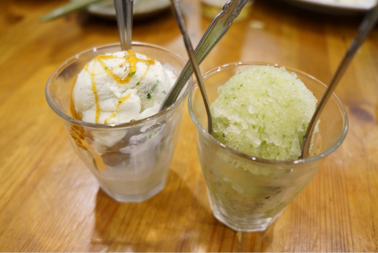 パク塩アイスとパクチーシャーベット