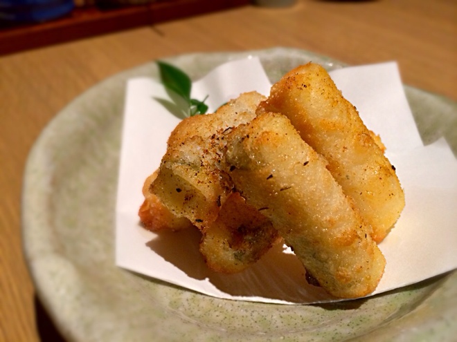 チーズの包み揚げ