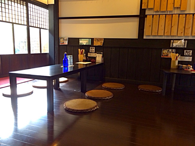 古風な店内
