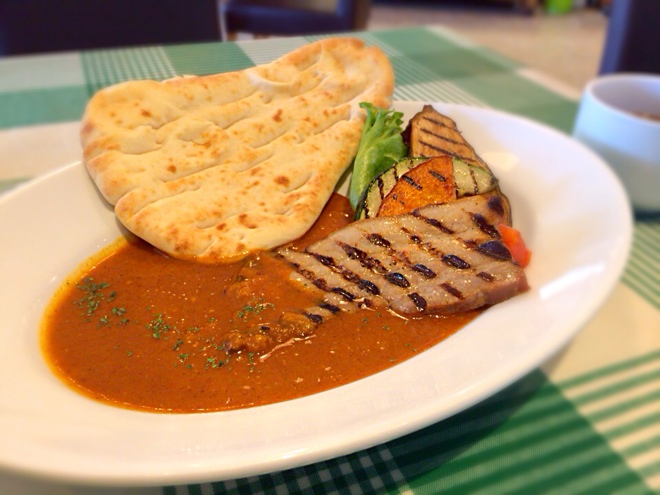自家製ベーコンと野菜のグリルカレー