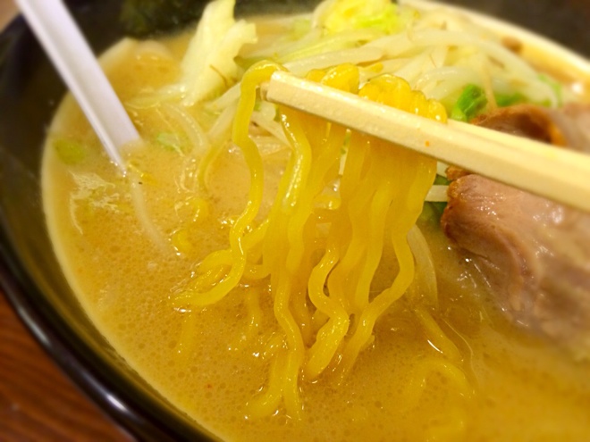 食感の良いたまご麺